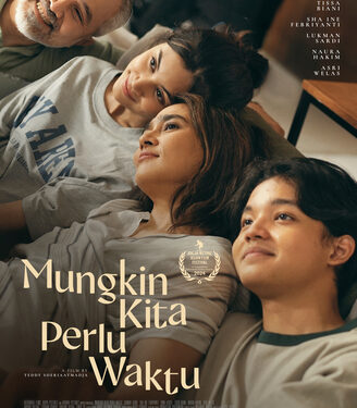 Review Mungkin Kita Perlu Waktu