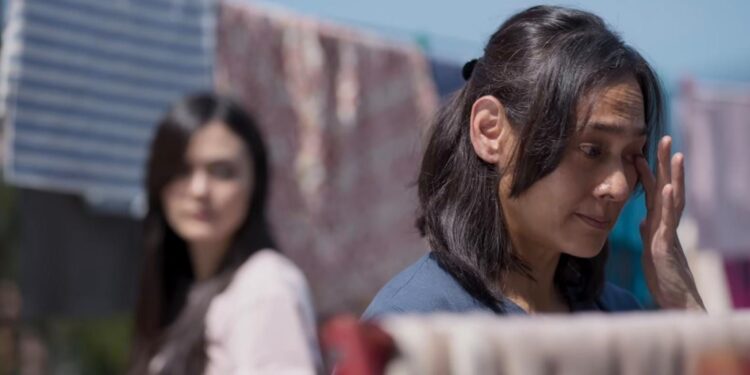 Review Film Andai Ibu Tidak Menikah dengan Ayah