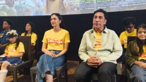Starvision resmi merilis trailer dan poster film Kado Untuk Ibu, dibintangi Luisa Adreena dan Emir Mahira