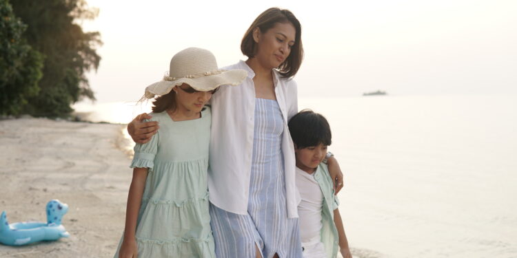 Film 'Beautiful Pain' Rilis Official Poster dan Trailer,